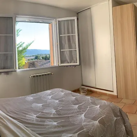 ホームステイ Chez Cathy Et Loic, 